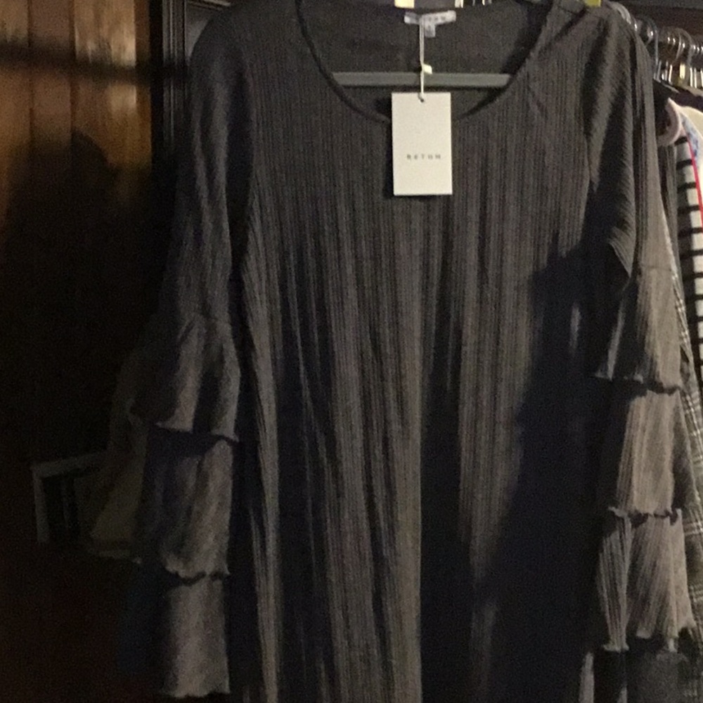 Triple bell sleeve shirt